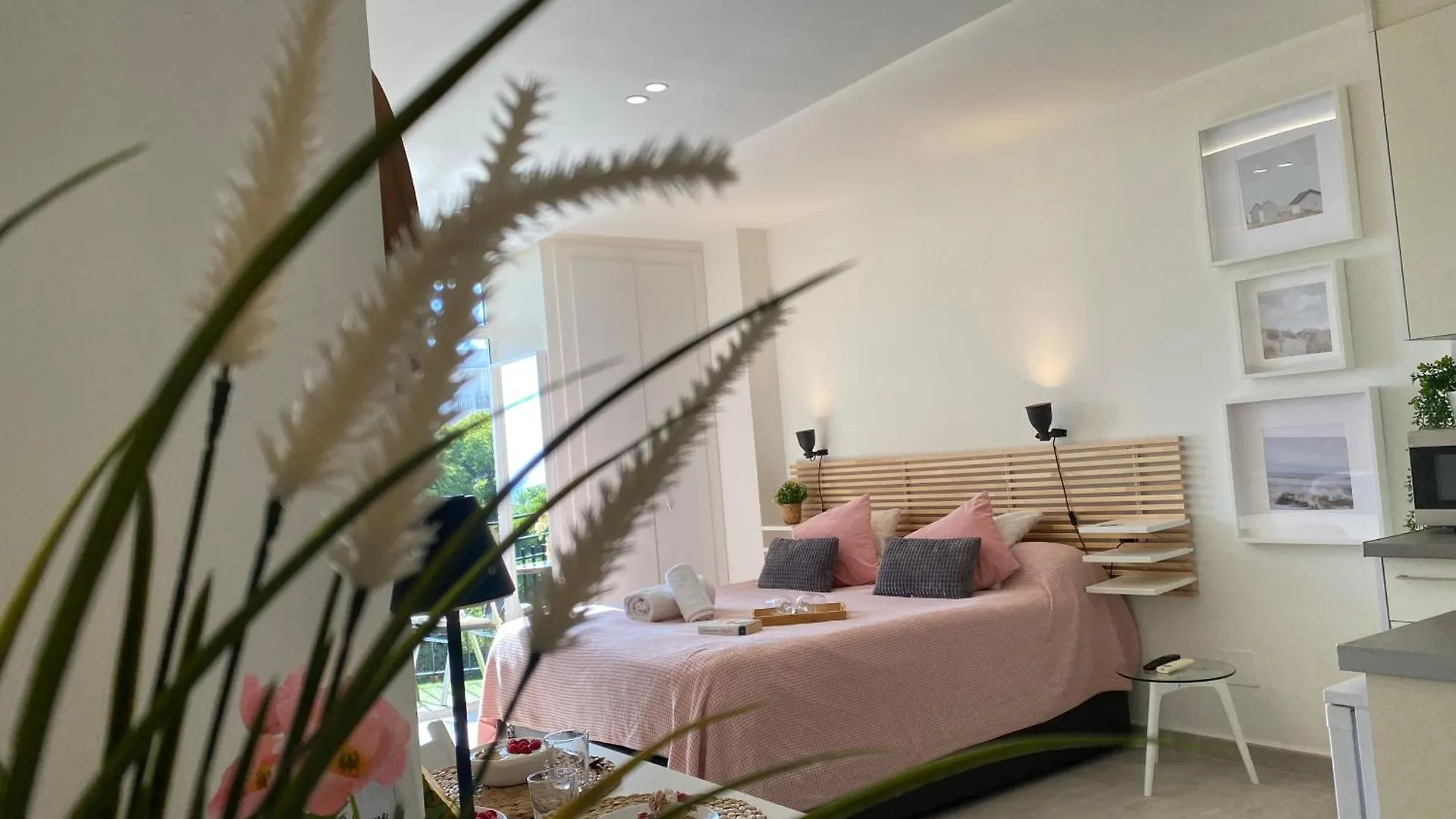 Studio With Views Next To Puerto Marina The Green Door Benalmádena 0*,  Spanien