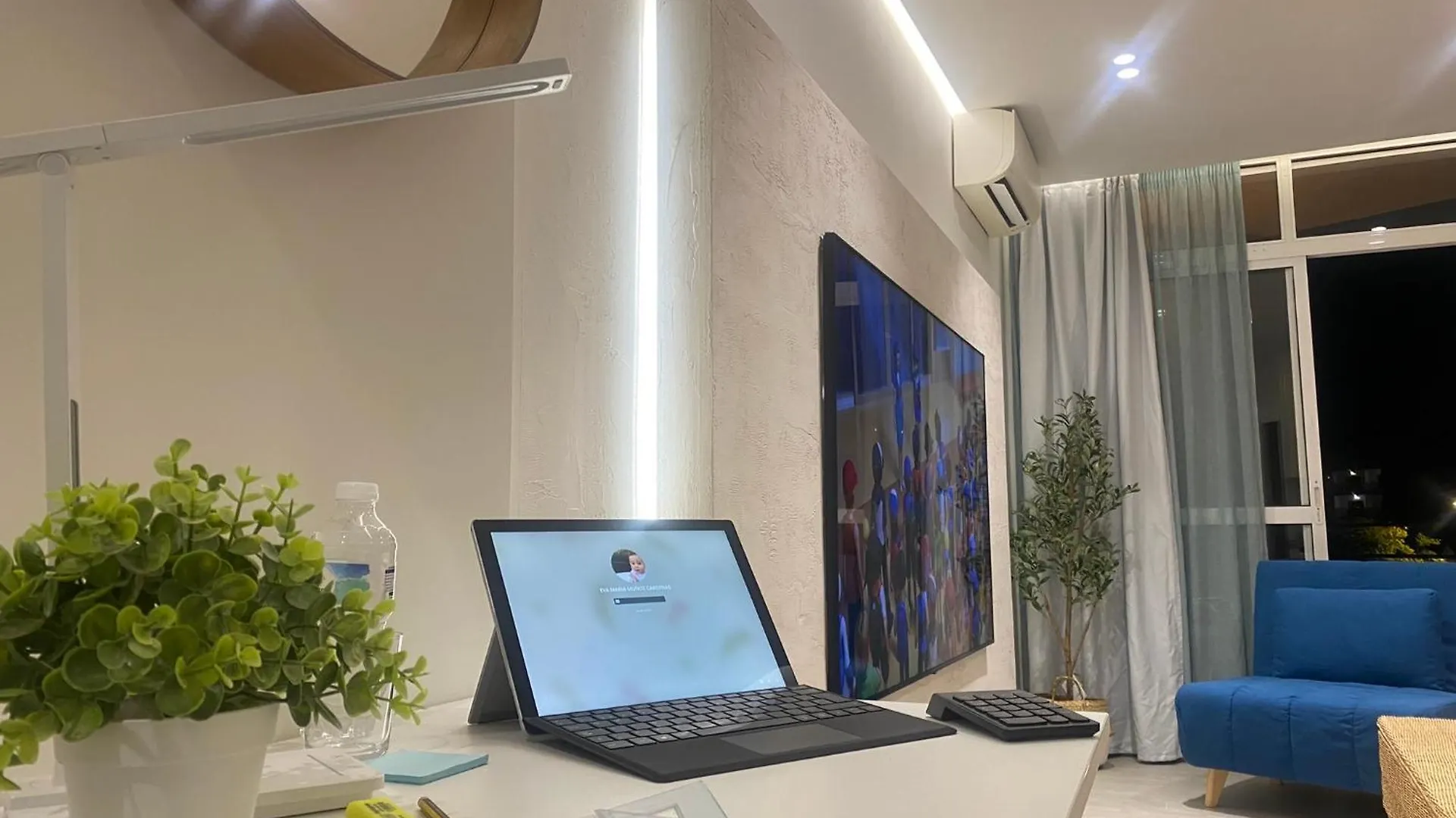 公寓 Studio With Views Next To Puerto Marina The Green Door 贝纳尔马德纳